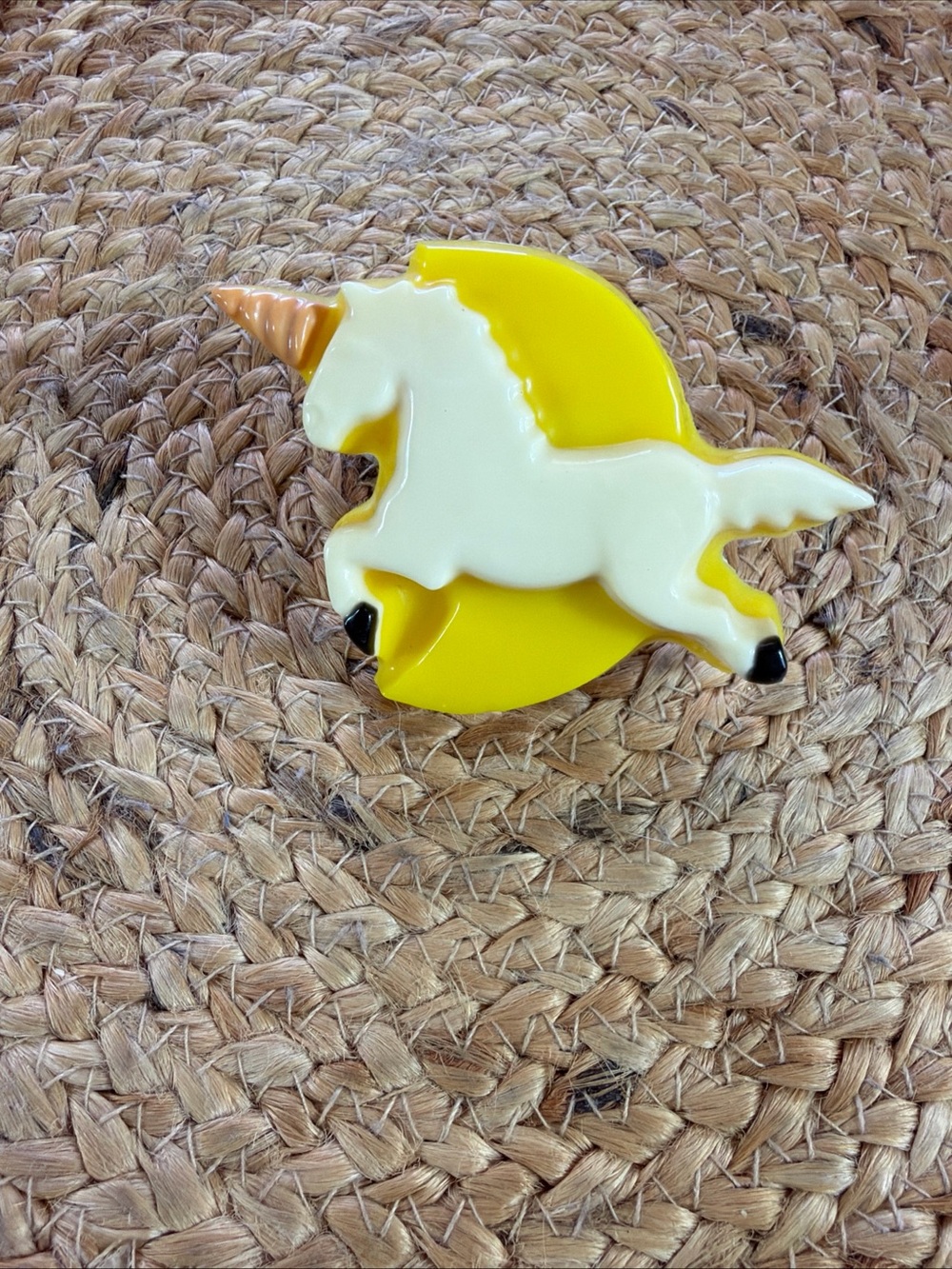 Vintage Yellow & Cream Unicorn Plug in Night Light